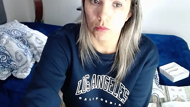 Chantal_hott webcam