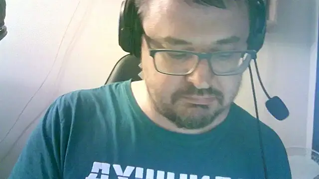 SirAbuser webcam