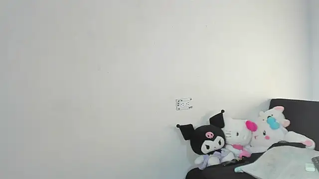 eirlysx (F teen) - play pussy