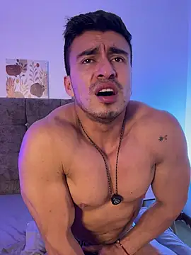 chris_clarck (M young) - take off my short😏🥵🔥