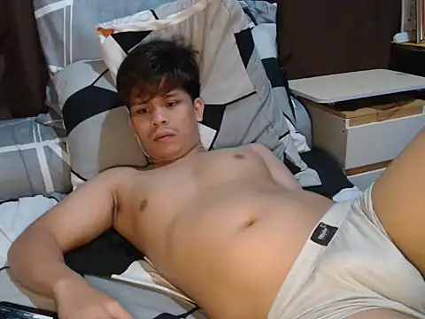 cumwhat_me webcam