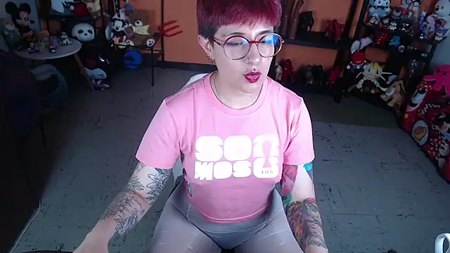MissMiia2 live cam on StripChat