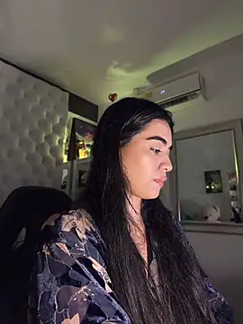 ZarahEvans webcam