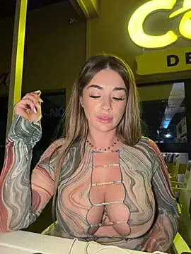 IsabellaEtthan's live cam