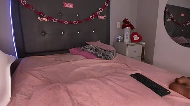 emma_lye webcam