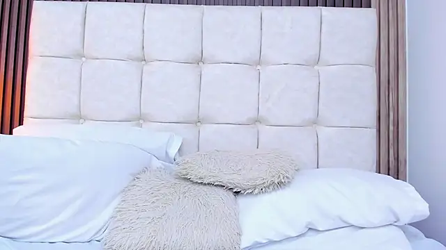 Ariana_greenblat webcam