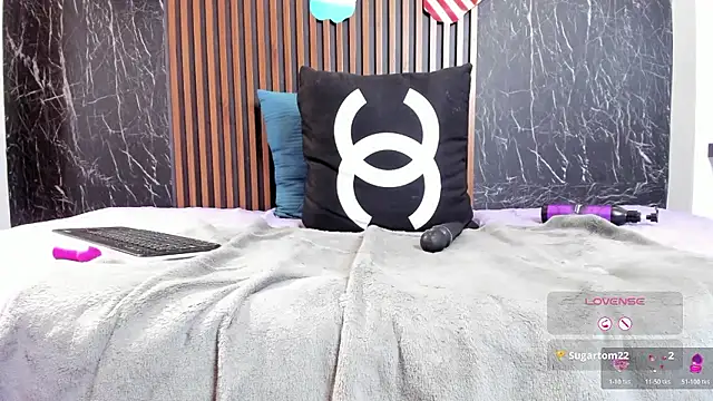 Caroline_daring