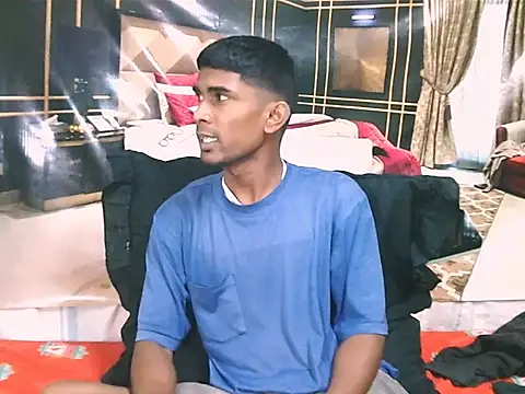 IndianThuggin webcam