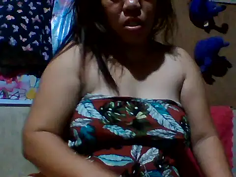 Watch sweet_lhyn live on EroticFlix - High definition streams