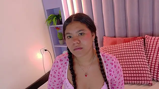 AhslyEvans__ webcam