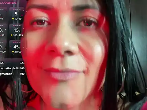 Isis__Love webcam