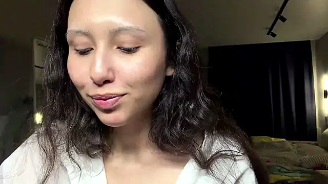 Alicekitty67 webcam