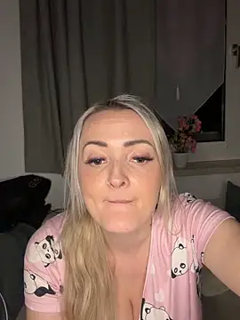 Alex-Blond webcam