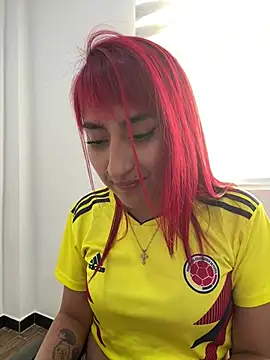 Juliethademon webcam