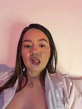 Emma_Jonas webcam