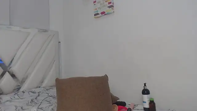 AlannaHarper webcam