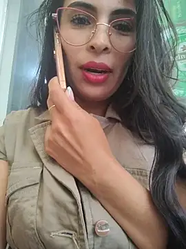 astrid-- (G young) - Slap ass public