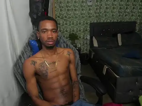 Kofi_exotic_2 webcam