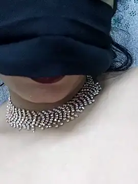Watch Muslim_girl45 live on EroticFlix - High definition streams