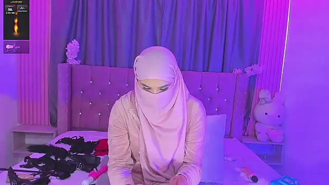 Nayla-Mouna webcam