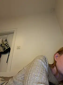 Watch jannis1992 live on EroticFlix - High definition streams