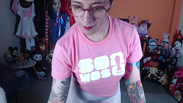 MissMiia2 webcam