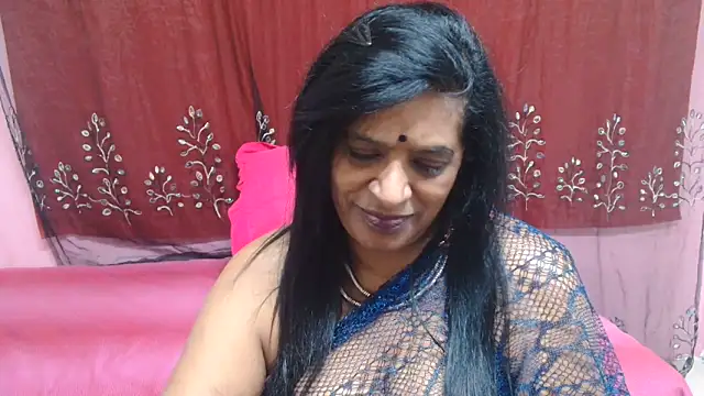 INDIANFUSION live cam on StripChat