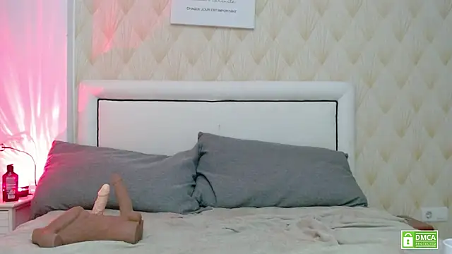 JessicaSteve live cam room