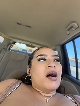 CarmelaAnthony Live Webcam on Stripchat
