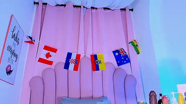 NicoleMadrird webcam