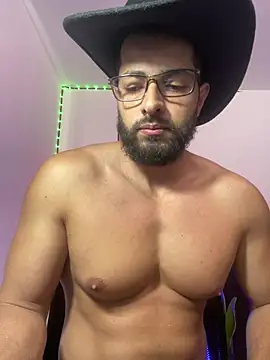 magnumchris live cam room