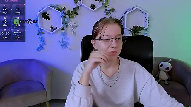 gloria_bubble webcam