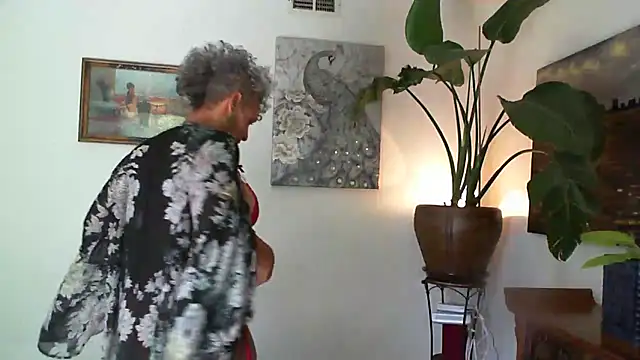 CeceilaMoon webcam