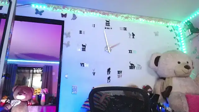goddess_BigassCock webcam