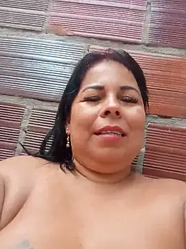 Mother-Big-tits webcam
