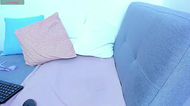 love_kriss webcam