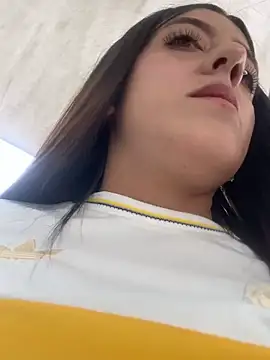 Watch Electra_Pinkk live on EroticFlix - High definition streams