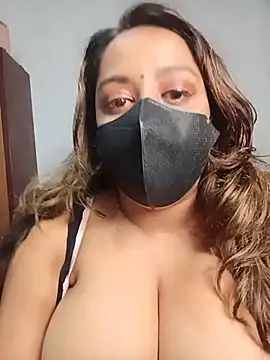 Suger_Lips_99 webcam