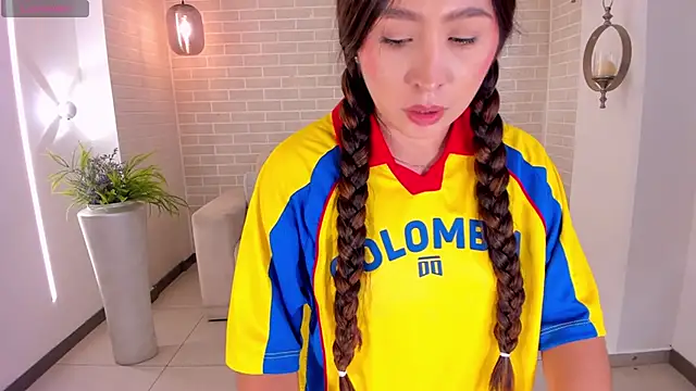 LillySanders webcam