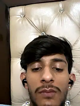 ronnnnn718 webcam