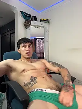 strongboy_ webcam