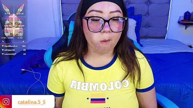 Kata_Bigboobs webcam