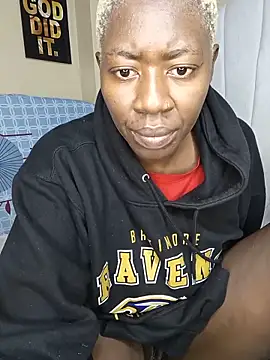 SquirtQueen16 webcam