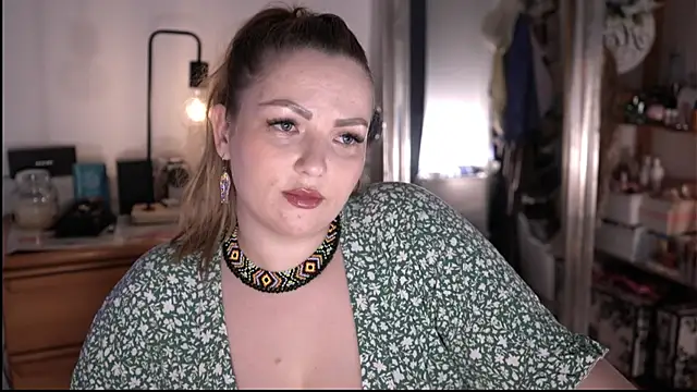 Watch marrygrayes live on EroticFlix - High definition streams