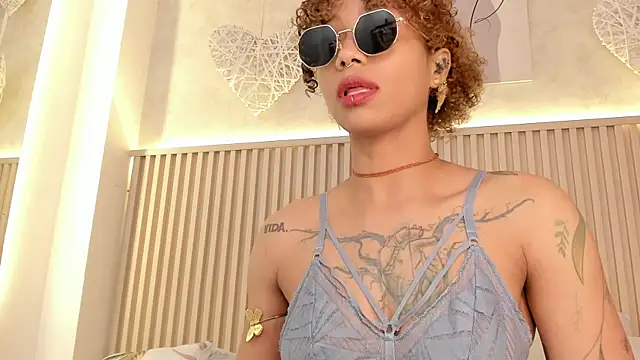 daiana_curly - Daiana_curly's free webcam - UK Sex Cams