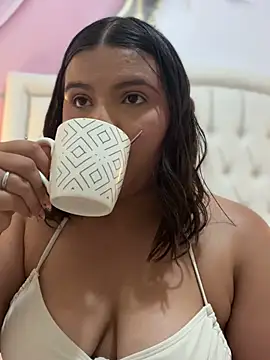 lia_sexx - Lia_sexx's free webcam - UK Sex Cams