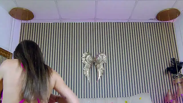 PlayfulShow webcam