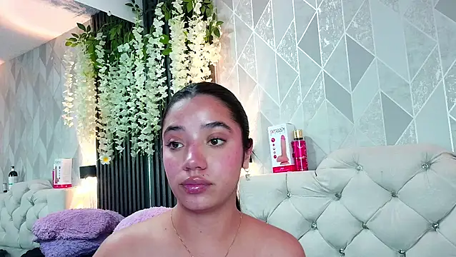 Zaira_bonny webcam