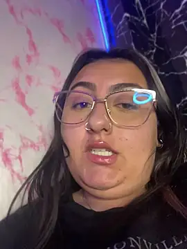 KaroVelvet webcam