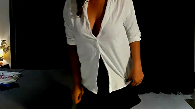 Bad_Girl_Kayra69 webcam
